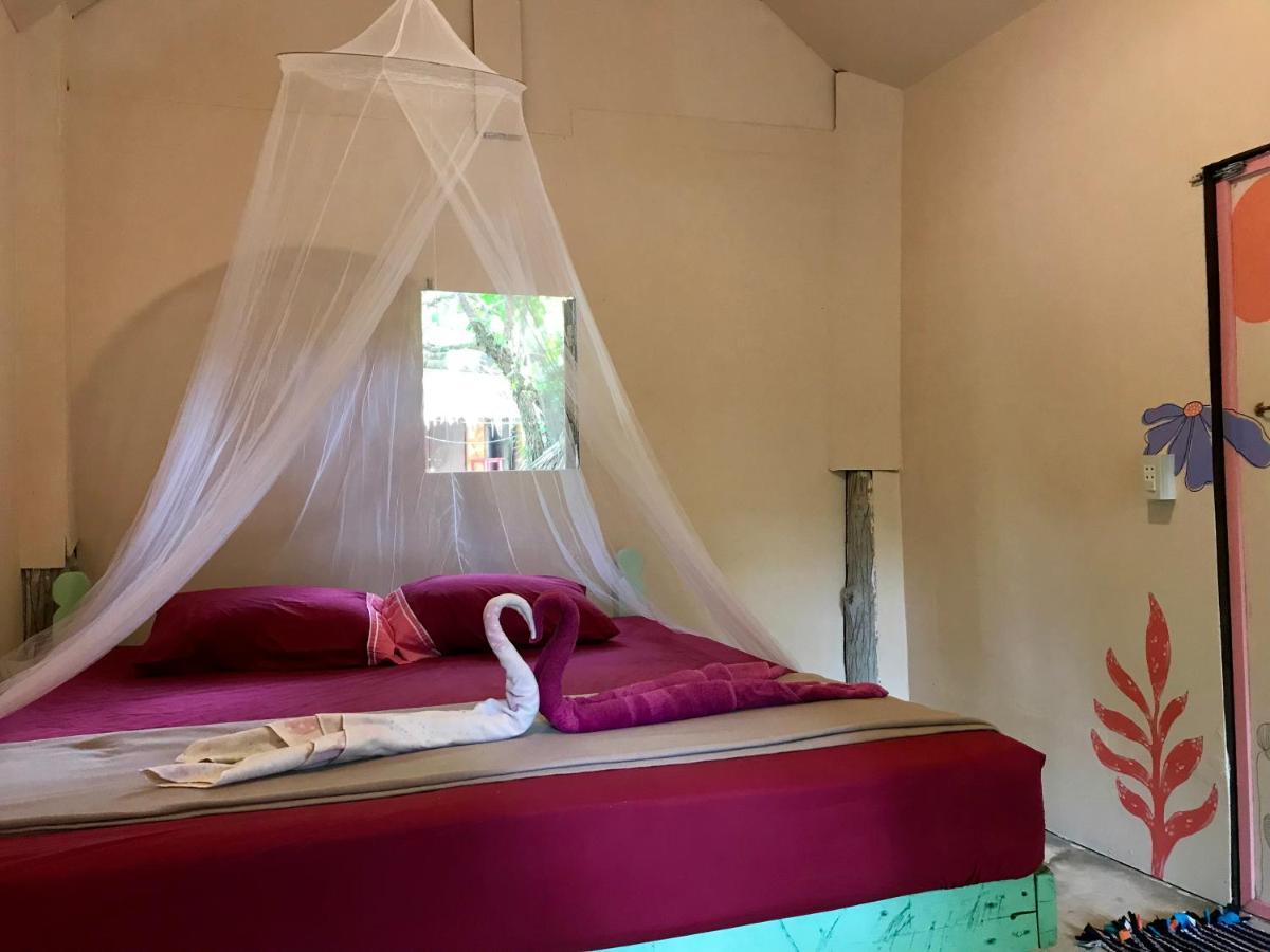 Rasta Baby Bar & Bungalows - Suitable For Young Travelers Koh Phayam Εξωτερικό φωτογραφία