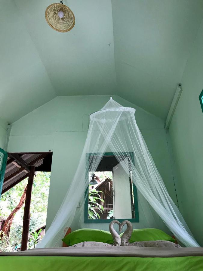 Rasta Baby Bar & Bungalows - Suitable For Young Travelers Koh Phayam Εξωτερικό φωτογραφία