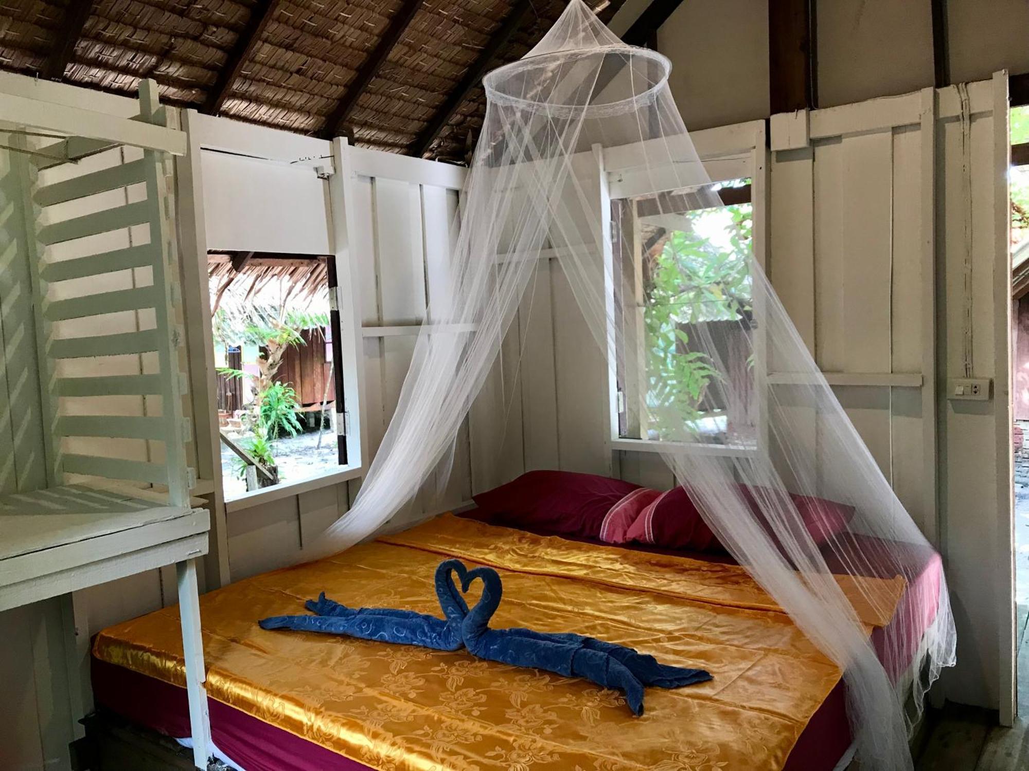 Rasta Baby Bar & Bungalows - Suitable For Young Travelers Koh Phayam Εξωτερικό φωτογραφία